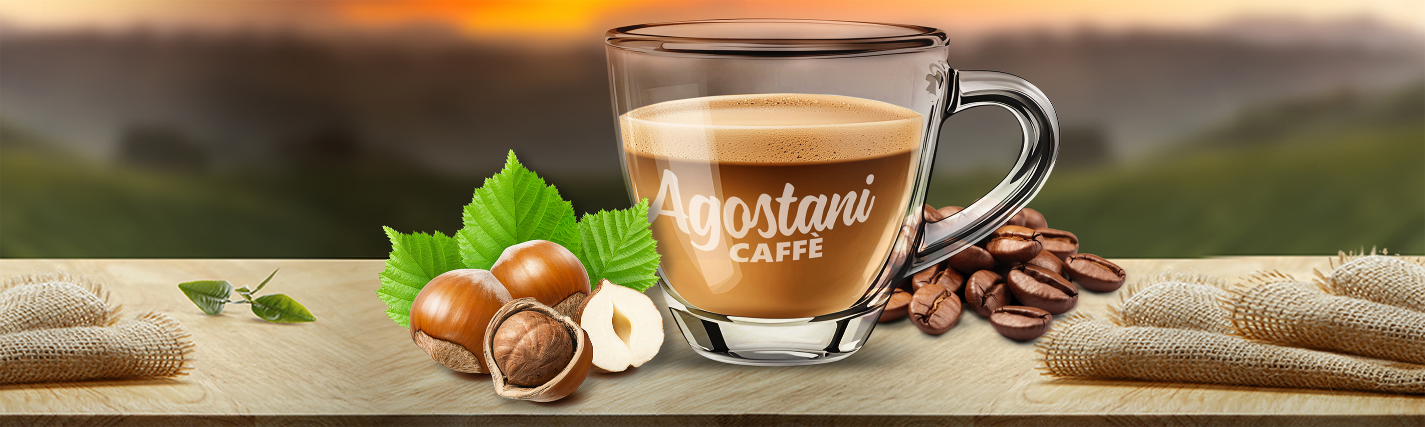 Nocciolino Agostani Schoten und Kapseln